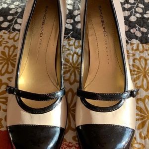 Bandolino Shoes - Bandolino Mary Jane pumps size 9 Bandolino Shoes - Bandolino Mary Jane pumps size 9